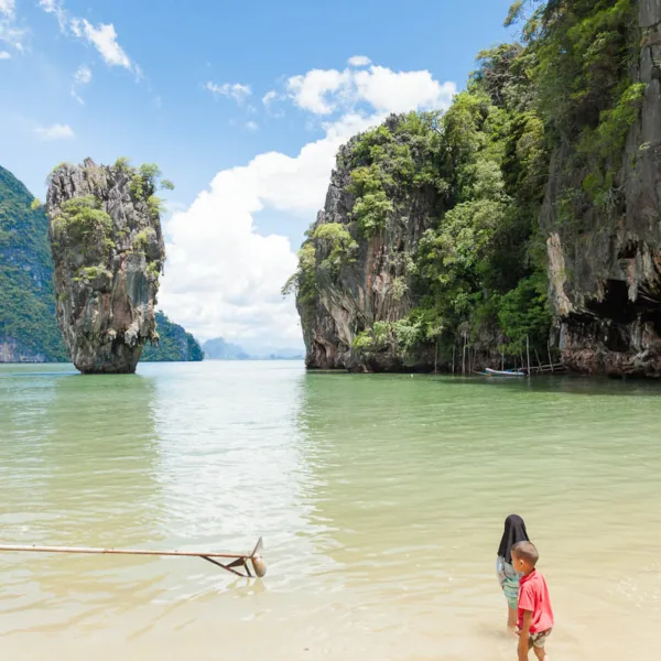 Bernard Crampon Photography - James Bond Islands